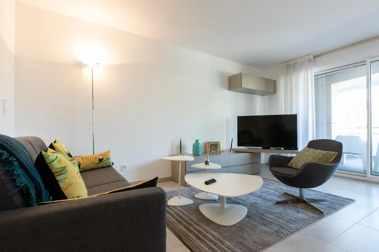 Renovated 2-Br Apartment With Terrace And Pool Cannes 0*,