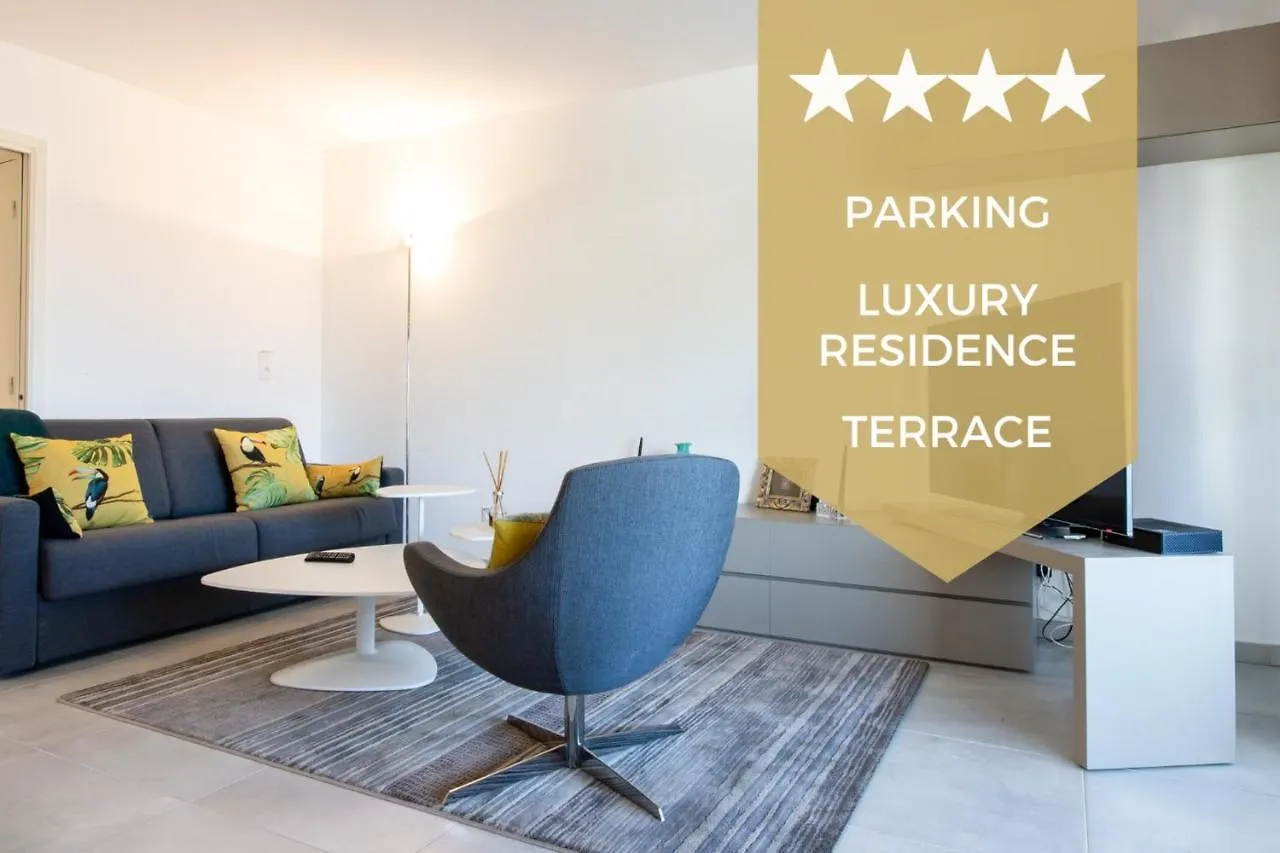 Renovated 2-Br Apartment With Terrace And Pool Cannes