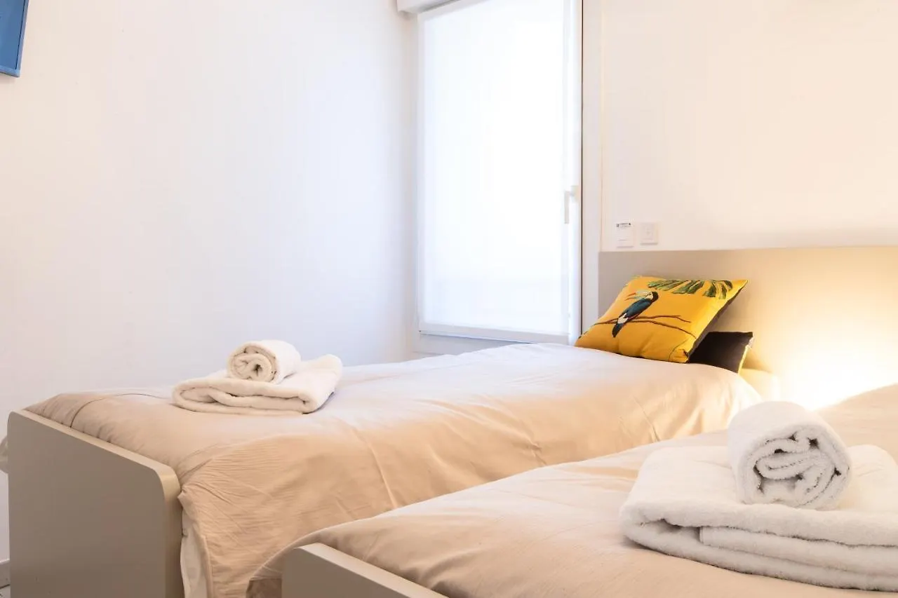 Renovated 2-Br Apartment With Terrace And Pool Cannes